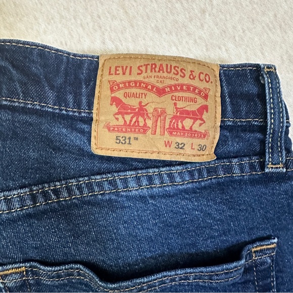 Levi's Men’s 531 Dark Blue Cotton Skinny Jeans Size 32 - Picture 3 of 8